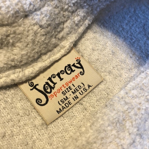 Sweater - Picture 2 of 3